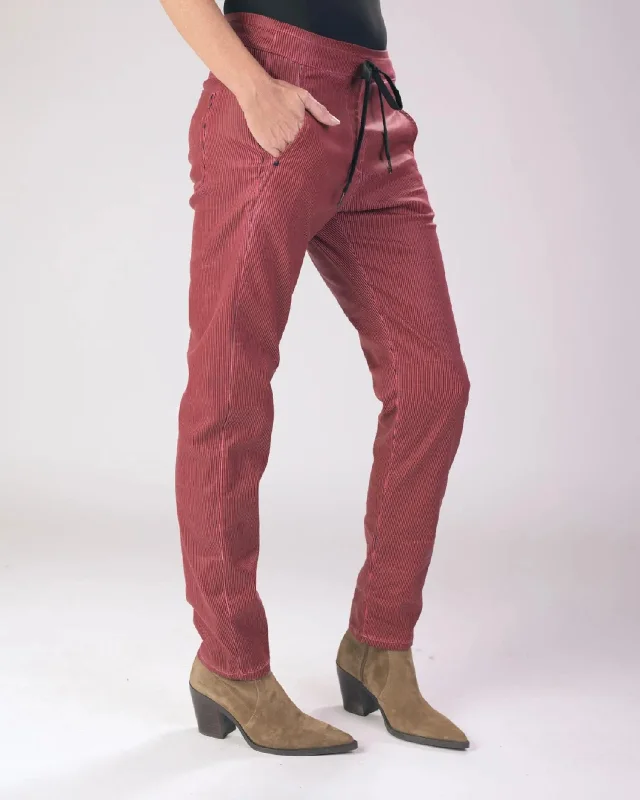 Pinstripe Iconic Stretch Jeans, Wine