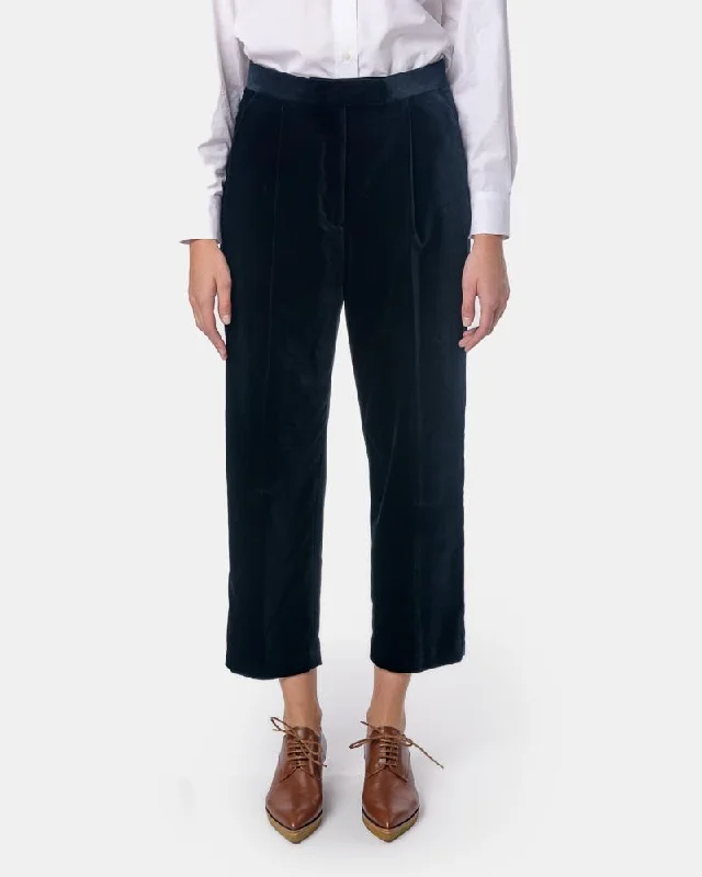 Penny Pants in Navy