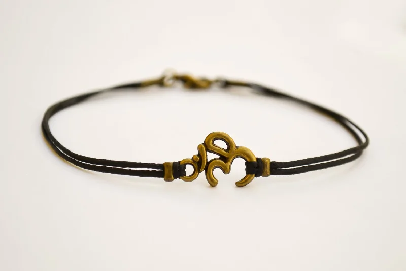 Men's bracelet with bronze tone Om charm, Yoga bracelet for men