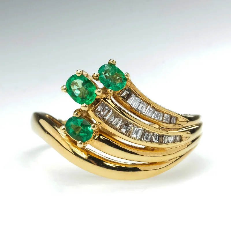 0.23ctw Oval Emerald and Diamond Accented Gemstone Ring in 18K Yellow Gold