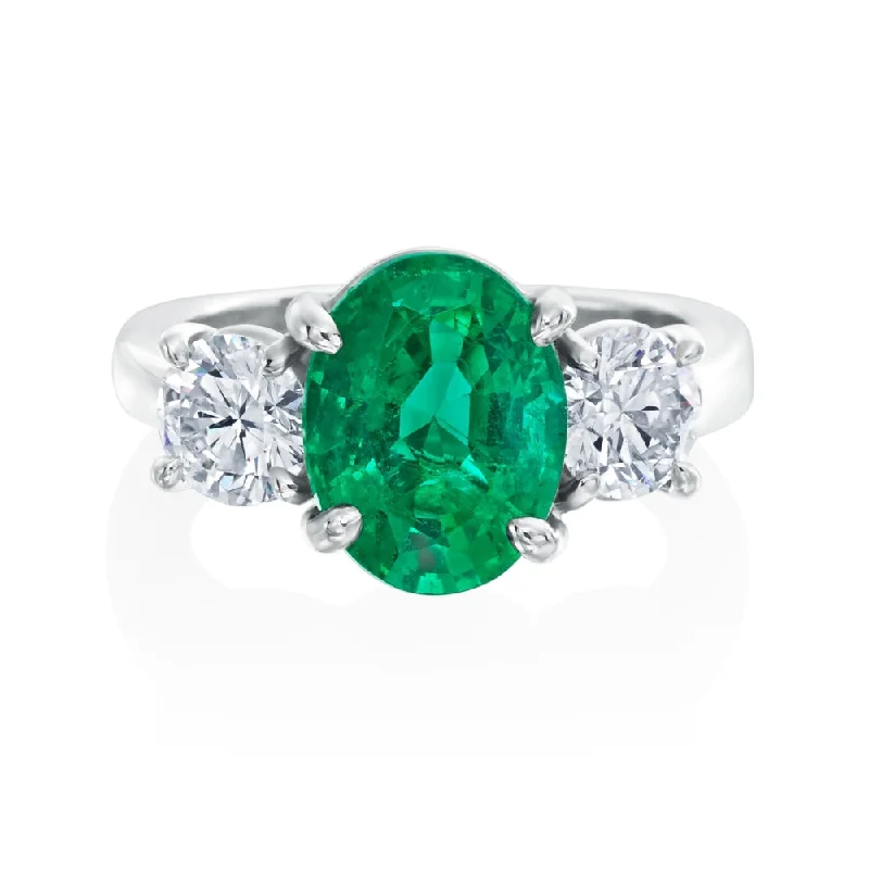 LaViano Bespoke Platinum Emerald and Diamond Ring