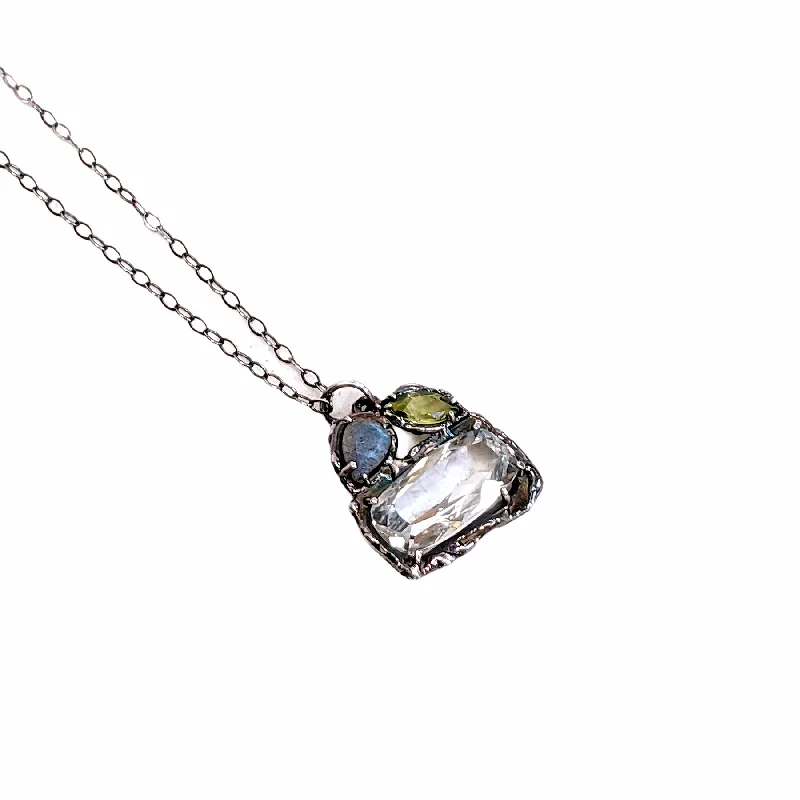 Ophelia Single Drop Necklace set with White Topaz, Peridot and Labrodorite