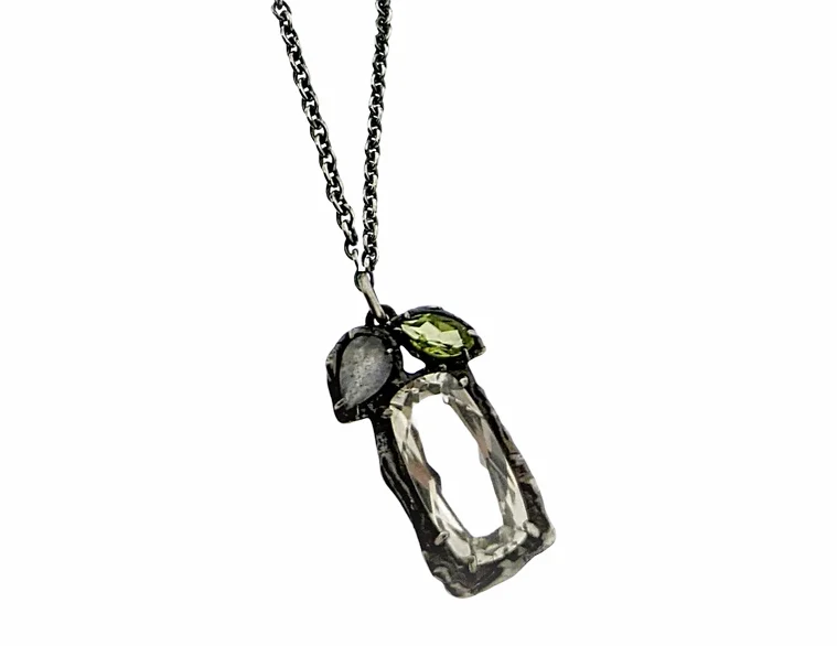 Ophelia Single Drop Necklace set with White Topaz, Peridot and Labrodorite