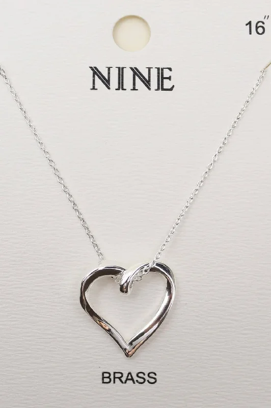 CN4315 Heart Pendant Necklace