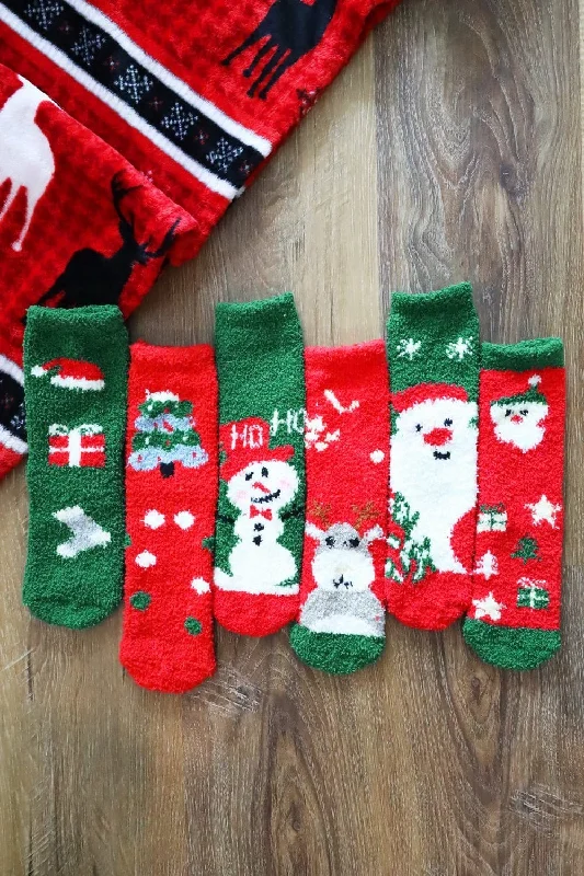 SS1001 Assorted Fuzzy Christmas Socks 12 Piece Pack